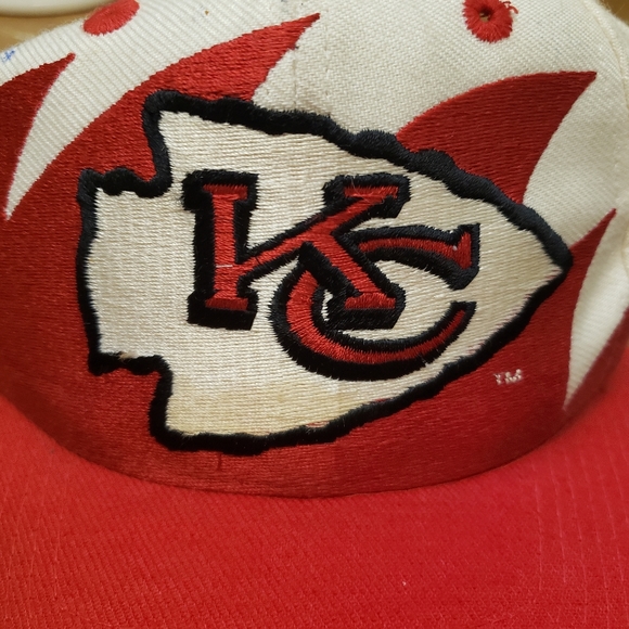 RARE Kansas City Chiefs Vintage Shark Tooth Pro Line Logo Athletic Snapback Hat - Picture 8 of 12